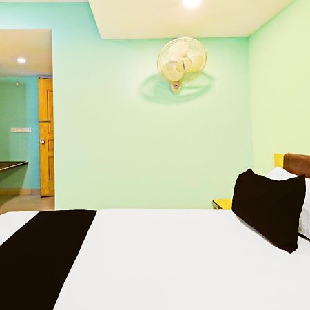 Super Townhouse Ameerpet Balkampet Road Hajdarábád Exteriér fotografie