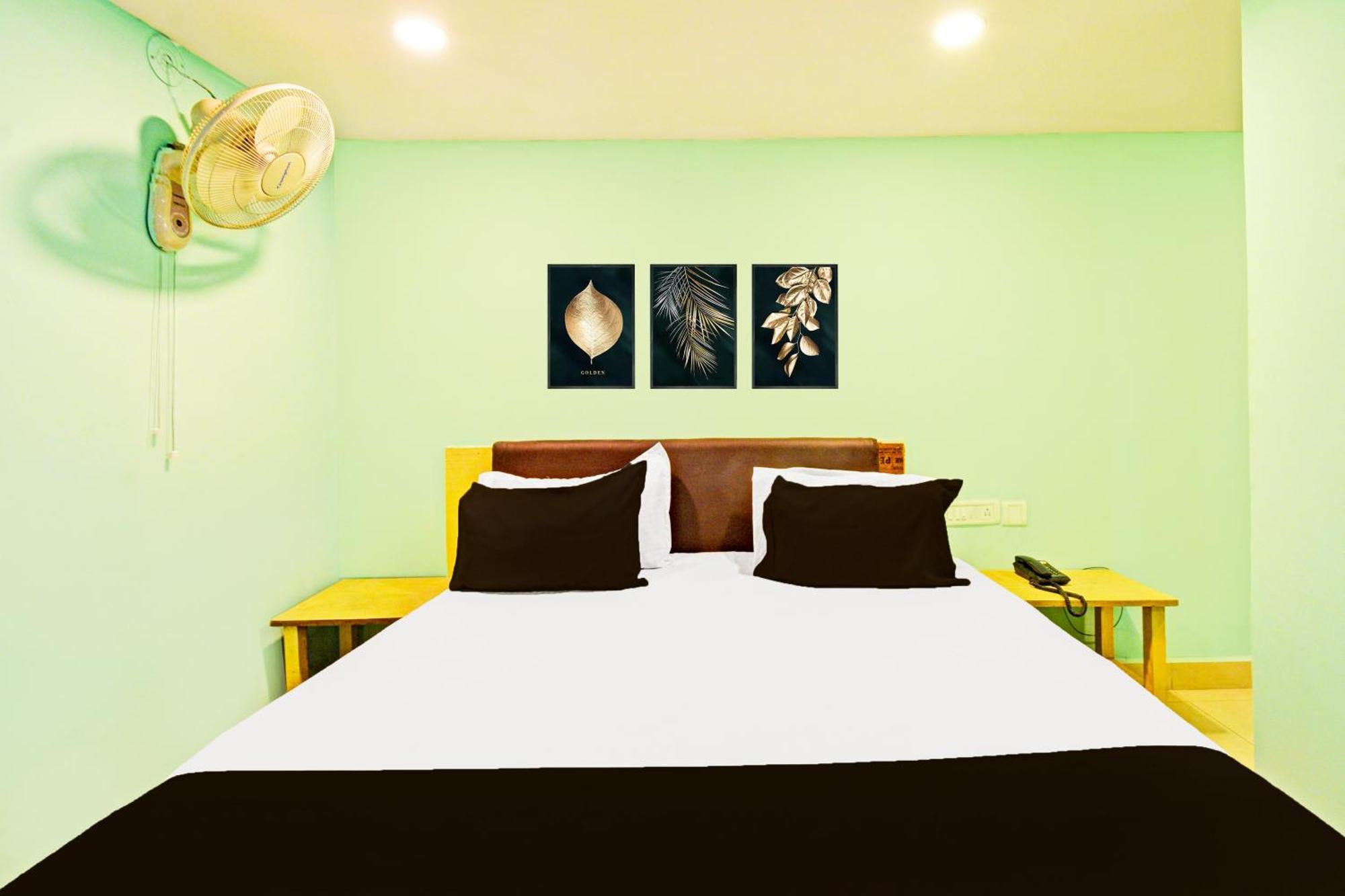 Super Townhouse Ameerpet Balkampet Road Hajdarábád Exteriér fotografie