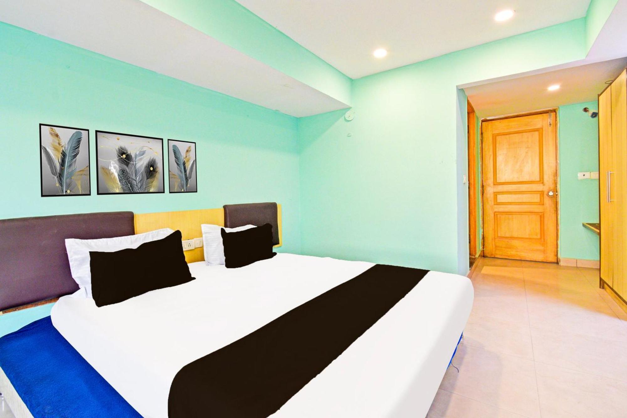 Super Townhouse Ameerpet Balkampet Road Hajdarábád Exteriér fotografie