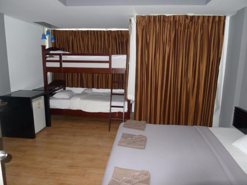 Super Townhouse Ameerpet Balkampet Road Hajdarábád Exteriér fotografie